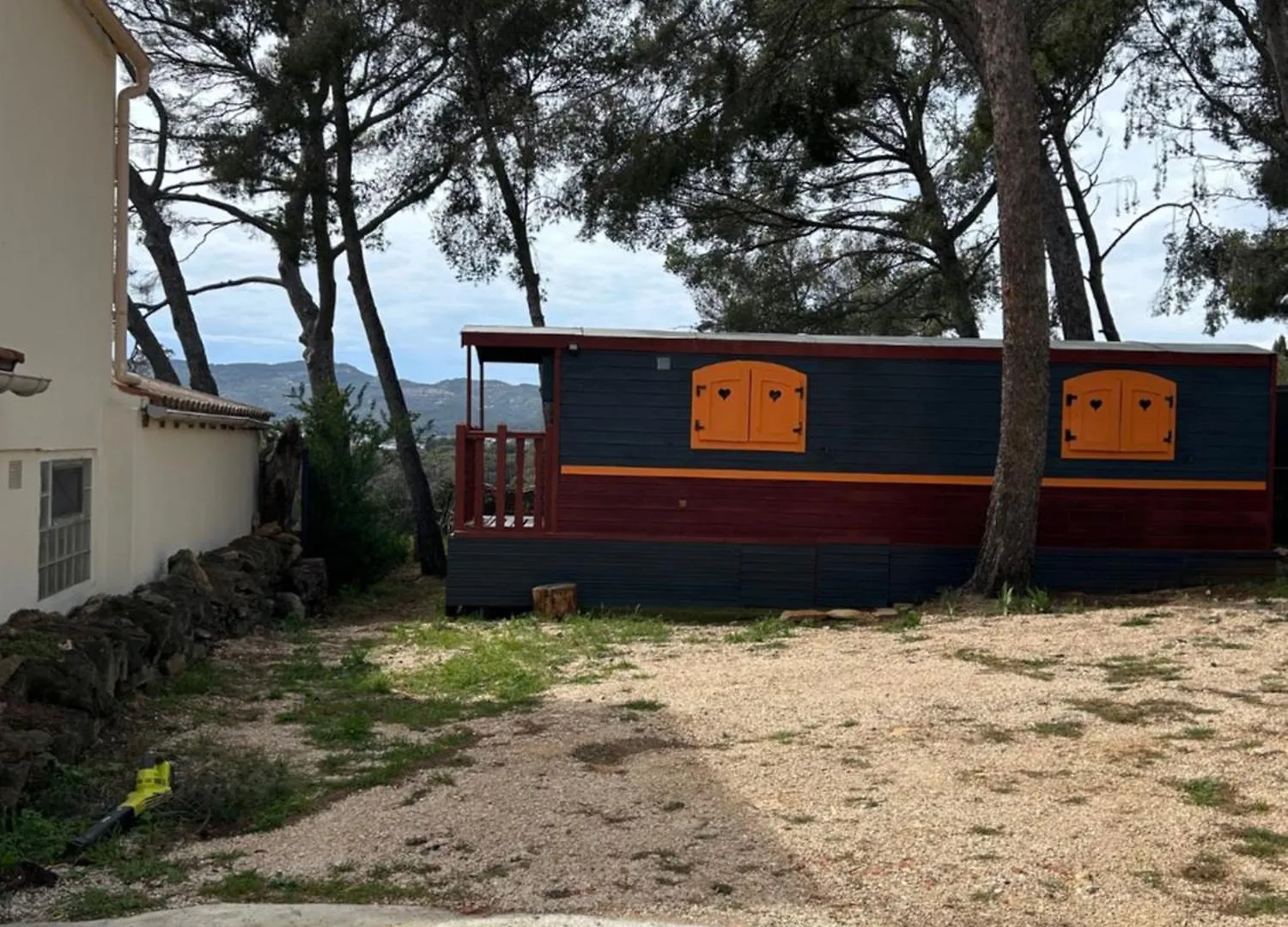 Roulotte La Ciotat Avec Terrasse Et Jardin Vue Mer