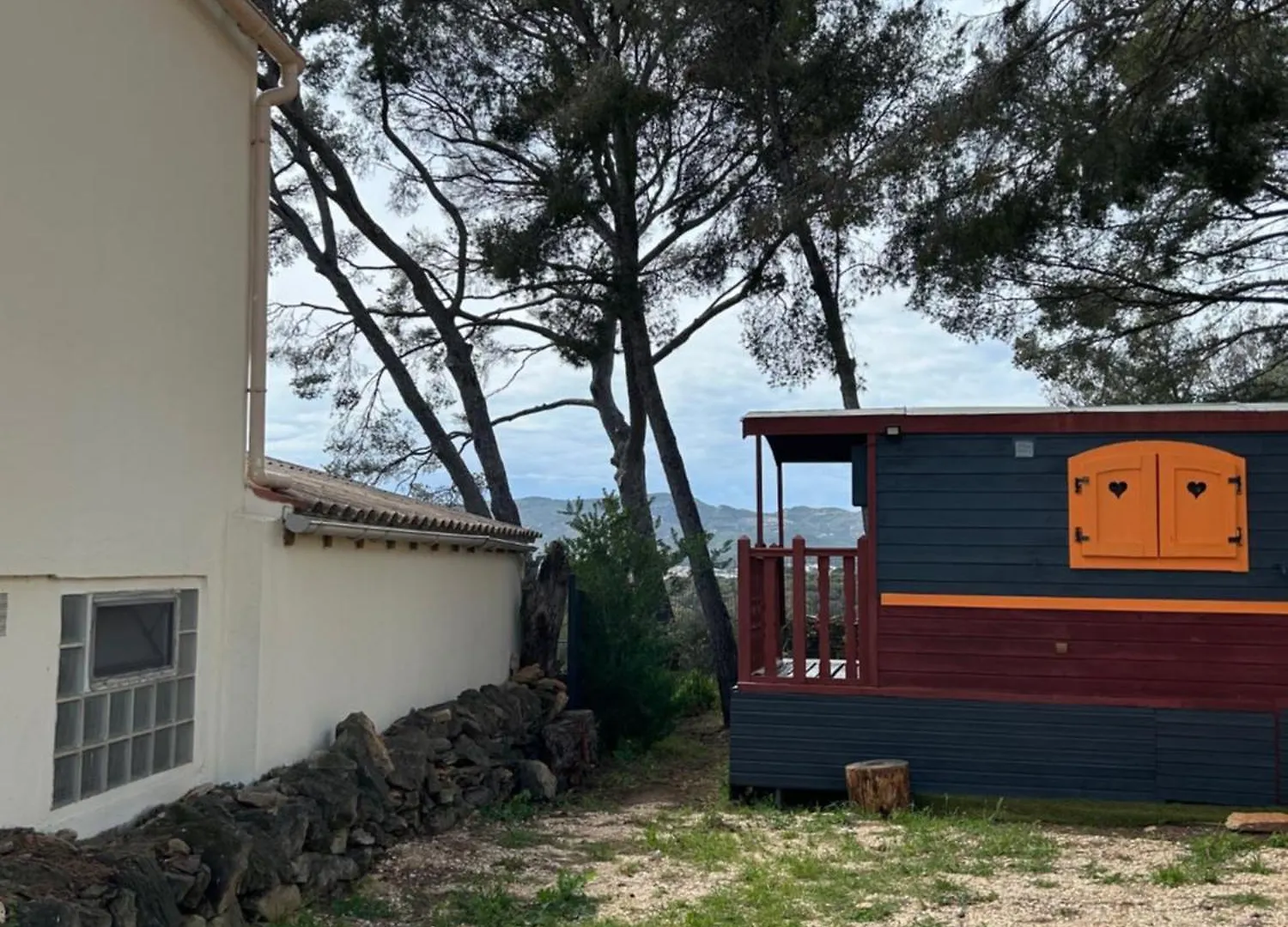 Roulotte La Ciotat Avec Terrasse Et Jardin Vue Mer Camping